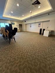 Lorong 8 Toa Payoh (D12), Office #512646361